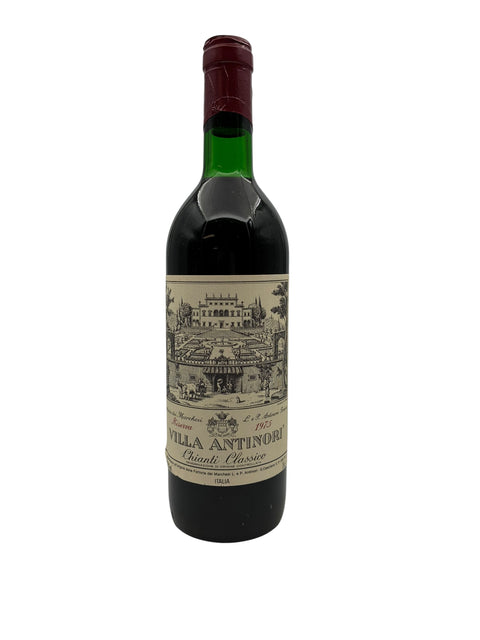 Flasche Villa Antinori Chianti Classico 1975 von Marchesi Antinori