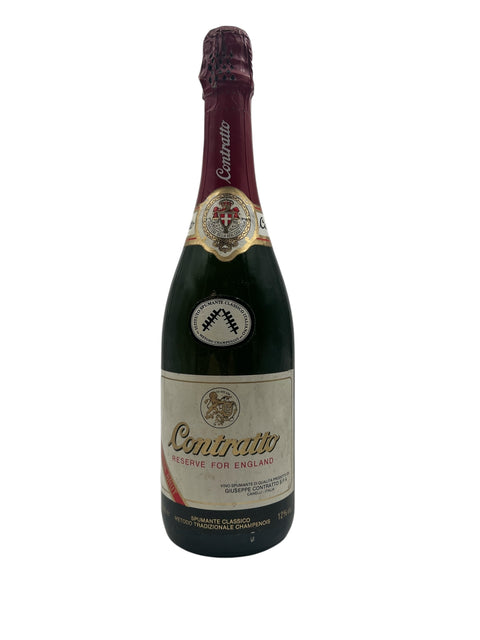 Flasche Sekt Contratto Reserve 2019