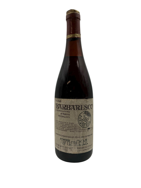 Flasche Barbaresco Vinetti aus dem Jahr 1968