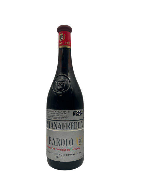 Flasche Barolo aus Fontanafredda Jahrgang 1976