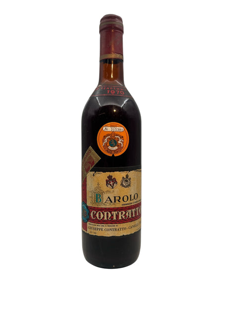 Flasche Barolo-Wein aus Contratto Jahrgang 1970