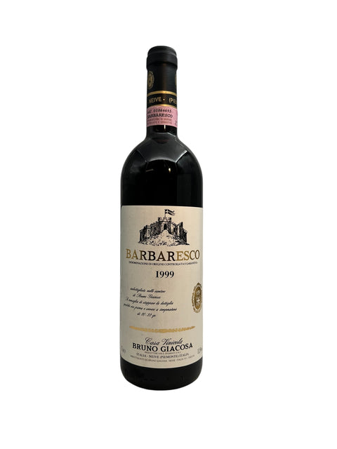 Flasche Barbaresco Bruno Giacosa 1999 mit Etikett