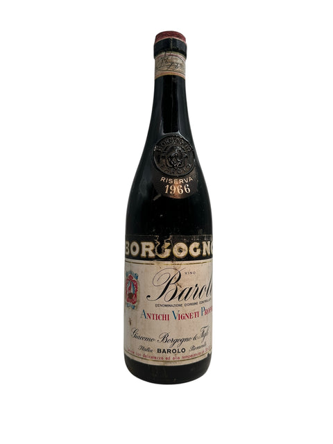 Flasche Barolo Borgogno 1966 mit detailliertem Etikett
