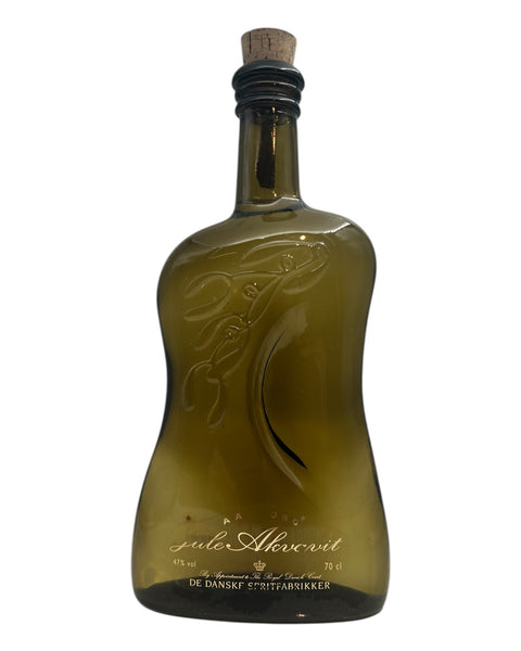 Flasche Jule Akvavit von De Danske Spritfabrikker mit Korkstopfen