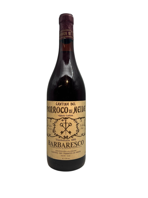 Eine Flasche Barbaresco Cantina del Parroco di Neive 1976