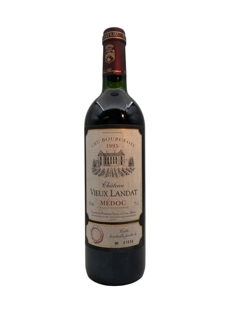 Bouteille de vin rouge du Médoc Château Vieux Landat 1995