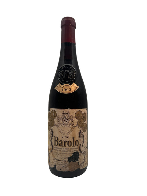Bouteille de Barolo de 1963 de Terre del Barolo
